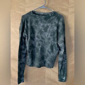 Selling long sleeve in good condition